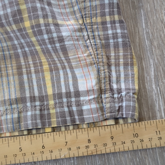 Final Price Tommy Bahama Shorts Mens 38 Chino Plaid Linen Blend Beach Preppy - Picture 13 of 13